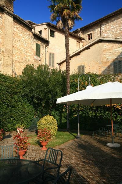 Hotel Palazzo Bocci Spello Luaran gambar